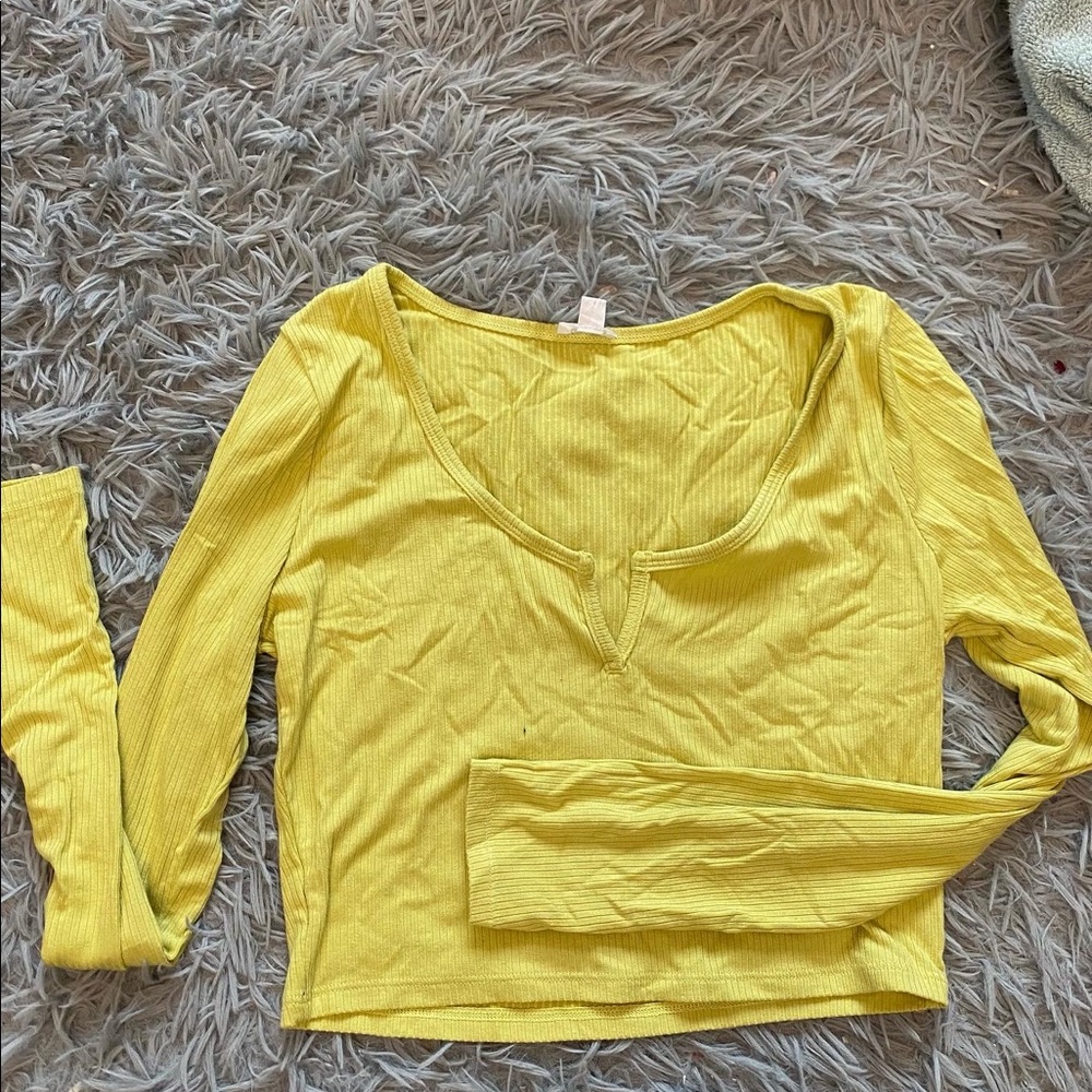 Green Garage Long Sleeve Notch Ribbed Tee